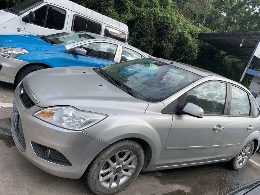 公開拍賣?？怂?、上海別克牌機(jī)動(dòng)車